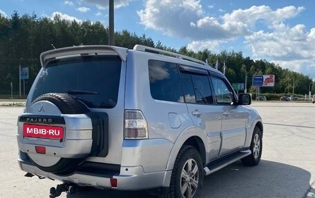 Mitsubishi Pajero IV, 2010 год, 1 780 000 рублей, 4 фотография