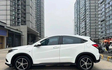 Honda Vezel, 2022 год, 1 236 020 рублей, 9 фотография