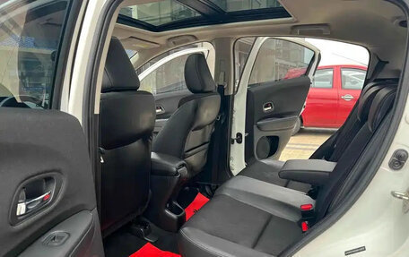 Honda Vezel, 2022 год, 1 236 020 рублей, 16 фотография