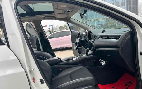 Honda Vezel, 2022 год, 1 236 020 рублей, 12 фотография