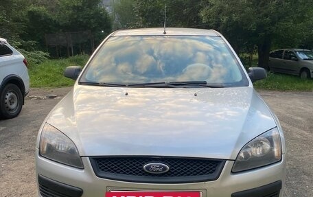 Ford Focus II рестайлинг, 2005 год, 50 000 рублей, 2 фотография