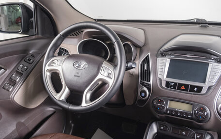 Hyundai ix35 I рестайлинг, 2012 год, 1 299 000 рублей, 10 фотография