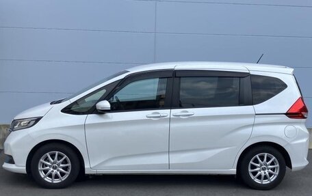 Honda Freed II, 2022 год, 1 189 000 рублей, 5 фотография