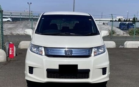 Honda Freed I, 2016 год, 813 000 рублей, 2 фотография