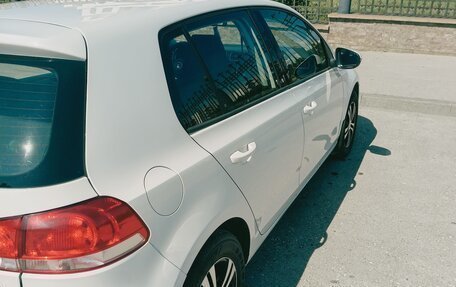 Volkswagen Golf VI, 2011 год, 850 000 рублей, 26 фотография