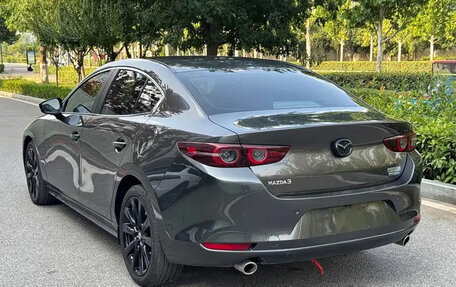 Mazda 3, 2023 год, 1 850 000 рублей, 4 фотография