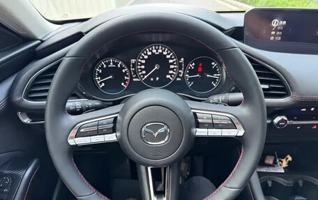Mazda 3, 2023 год, 1 850 000 рублей, 9 фотография