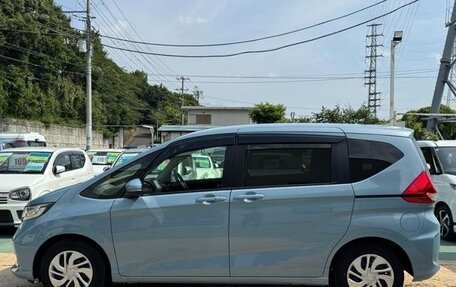 Honda Freed II, 2022 год, 1 340 000 рублей, 9 фотография