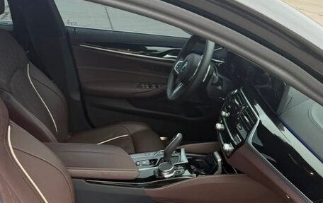 BMW 5 серия, 2022 год, 3 600 000 рублей, 7 фотография