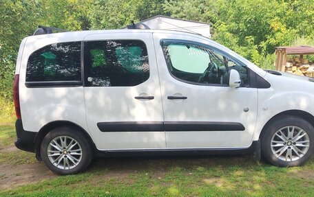 Peugeot Partner II рестайлинг 2, 2012 год, 750 000 рублей, 3 фотография