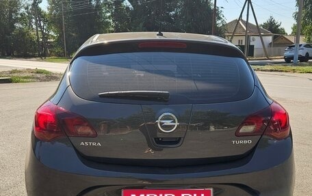 Opel Astra J, 2014 год, 980 000 рублей, 1 фотография