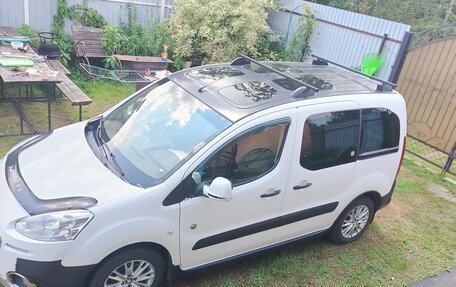 Peugeot Partner II рестайлинг 2, 2012 год, 750 000 рублей, 11 фотография