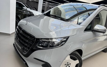 Mercedes-Benz V-Класс, 2026 год, 14 990 000 рублей, 13 фотография