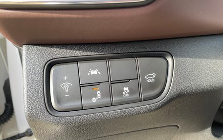 Hyundai Santa Fe IV, 2019 год, 3 200 000 рублей, 10 фотография