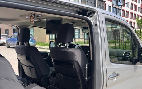 Toyota HiAce H300, 2020 год, 6 000 000 рублей, 19 фотография