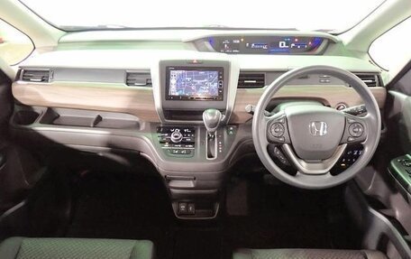 Honda Freed II, 2022 год, 1 440 000 рублей, 2 фотография