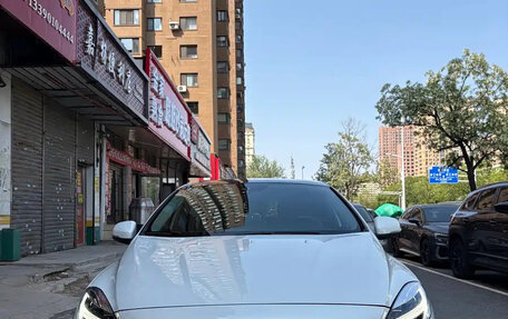 Volvo V40 II рестайлинг, 2020 год, 1 160 777 рублей, 2 фотография
