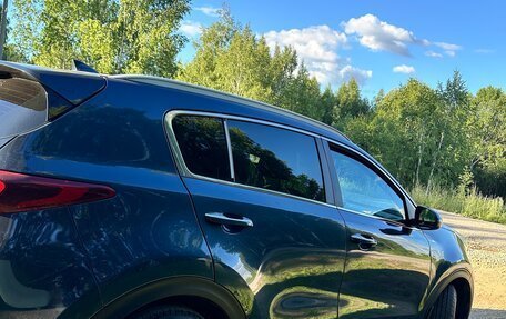 KIA Sportage IV рестайлинг, 2020 год, 2 200 000 рублей, 1 фотография