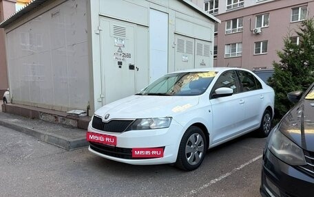 Skoda Rapid I, 2016 год, 800 000 рублей, 3 фотография