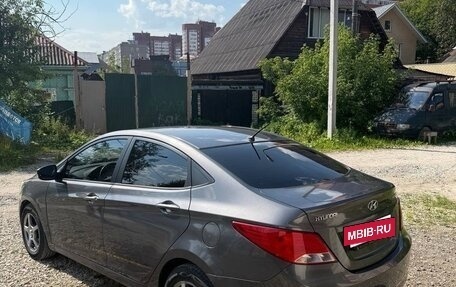 Hyundai Solaris II рестайлинг, 2015 год, 888 000 рублей, 4 фотография