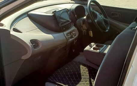 Nissan Tino, 1999 год, 230 000 рублей, 7 фотография