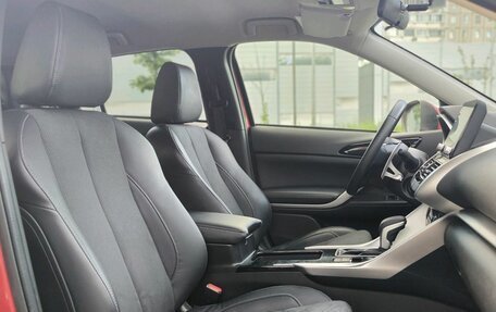 Mitsubishi Eclipse Cross, 2021 год, 2 300 000 рублей, 13 фотография