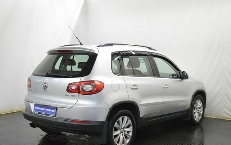 Volkswagen Tiguan I, 2010 год, 800 000 рублей, 5 фотография
