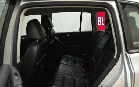 Volkswagen Tiguan I, 2010 год, 800 000 рублей, 10 фотография
