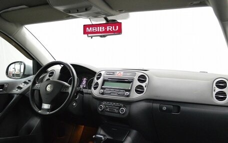Volkswagen Tiguan I, 2010 год, 800 000 рублей, 13 фотография