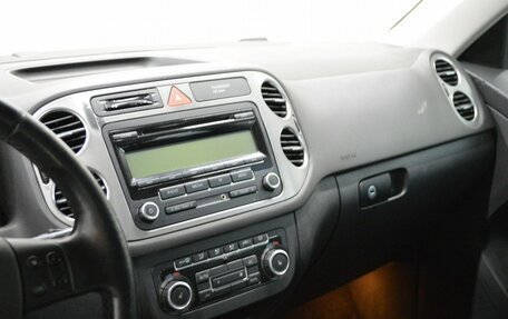 Volkswagen Tiguan I, 2010 год, 800 000 рублей, 14 фотография