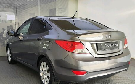 Hyundai Solaris II рестайлинг, 2013 год, 770 000 рублей, 7 фотография