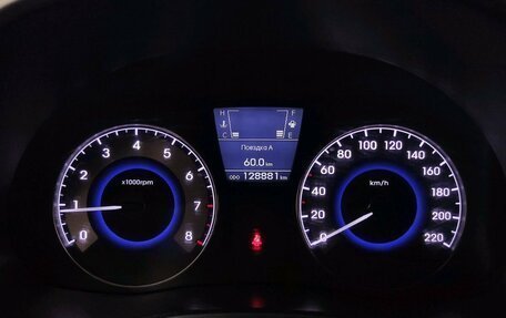 Hyundai Solaris II рестайлинг, 2013 год, 770 000 рублей, 13 фотография