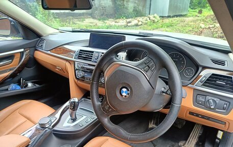 BMW 3 серия, 2017 год, 1 690 000 рублей, 8 фотография