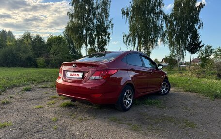 Hyundai Solaris II рестайлинг, 2013 год, 620 000 рублей, 3 фотография