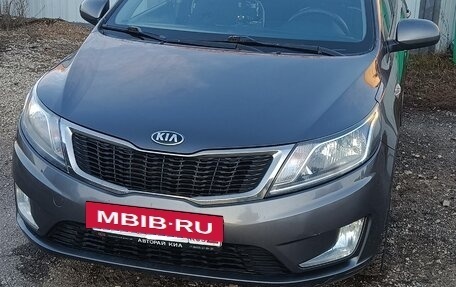 KIA Rio III рестайлинг, 2013 год, 645 000 рублей, 10 фотография