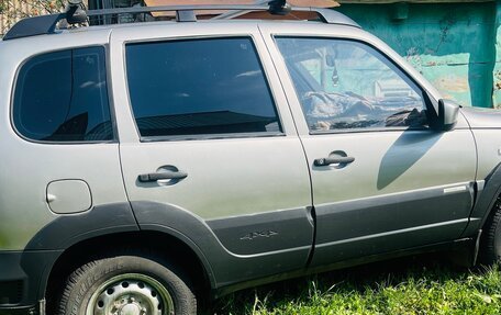 Chevrolet Niva I рестайлинг, 2013 год, 400 000 рублей, 4 фотография