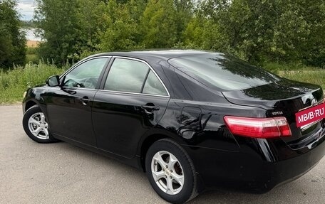 Toyota Camry, 2010 год, 1 090 000 рублей, 3 фотография