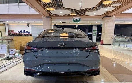Hyundai Elantra, 2023 год, 1 565 000 рублей, 4 фотография