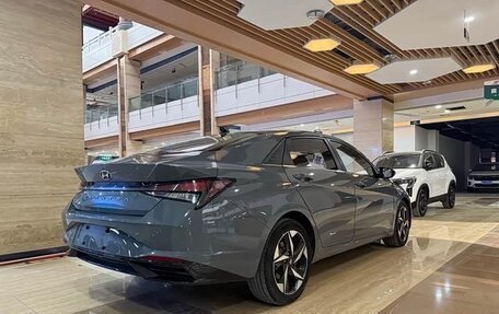 Hyundai Elantra, 2023 год, 1 565 000 рублей, 5 фотография