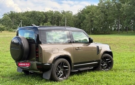 Land Rover Defender II, 2021 год, 4 150 000 рублей, 3 фотография