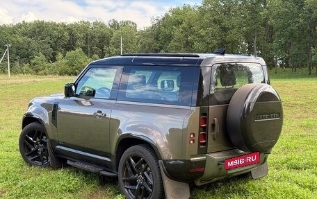 Land Rover Defender II, 2021 год, 4 150 000 рублей, 4 фотография