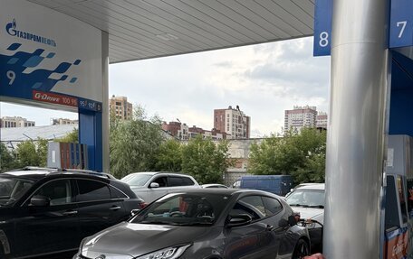 Toyota Yaris, 2024 год, 4 950 000 рублей, 2 фотография