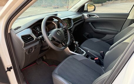 Volkswagen T-Cross I, 2021 год, 1 325 000 рублей, 7 фотография