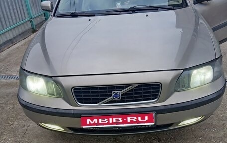 Volvo S60 III, 2004 год, 650 000 рублей, 1 фотография