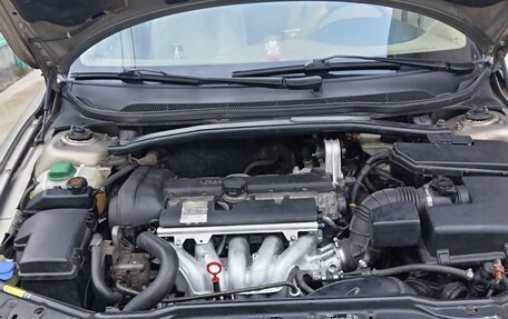 Volvo S60 III, 2004 год, 650 000 рублей, 6 фотография