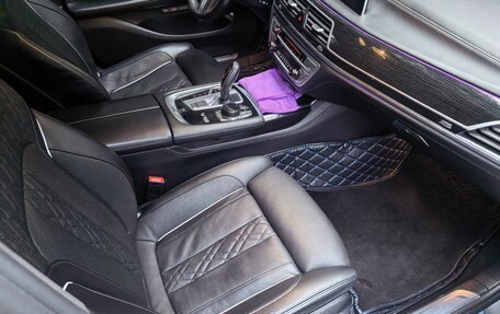 BMW 7 серия, 2017 год, 5 300 000 рублей, 23 фотография