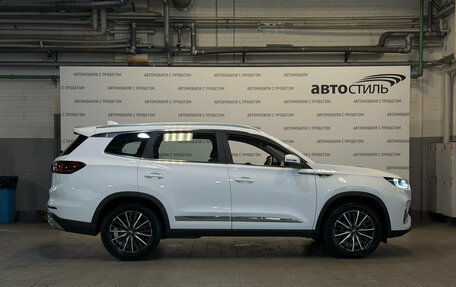 Chery Tiggo 8 Pro, 2022 год, 1 999 000 рублей, 4 фотография