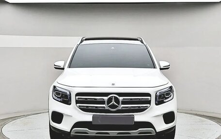 Mercedes-Benz GLB, 2021 год, 2 510 000 рублей, 2 фотография