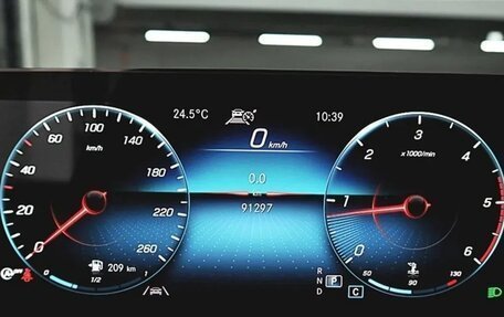 Mercedes-Benz GLB, 2021 год, 2 510 000 рублей, 14 фотография