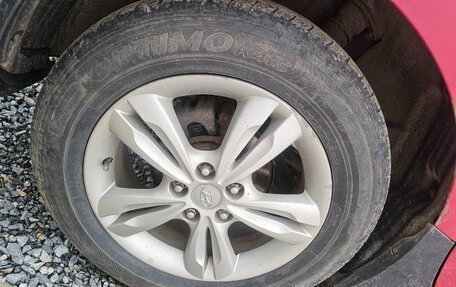 Hyundai ix35 I рестайлинг, 2012 год, 1 300 000 рублей, 11 фотография